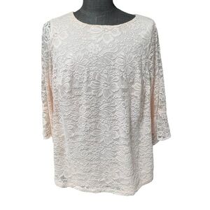 Croft & Barrow Pink Lace Floral 
Top 1X Bell Sleeve Feminine Office Pastel Knit